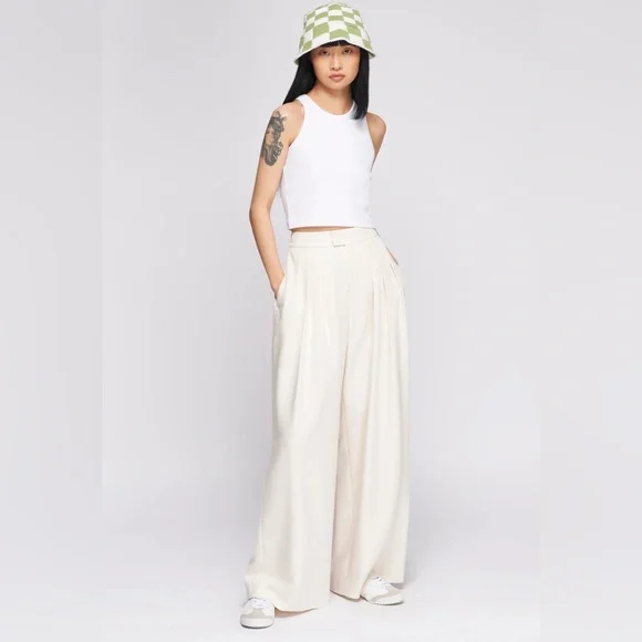 KOTN Women’s Plaza Trouser NWT - Picture 1 of 9